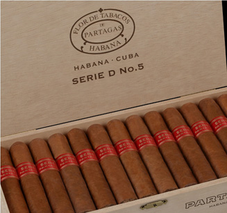 Partagas_Serie_D_No_5_box_25_cigars