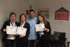 Tres Cursos Junior de Academia Habanos en el Aeropuerto Internacional de Vancouver  